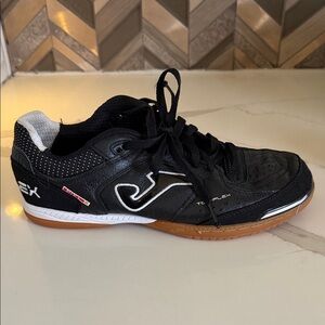 Black Indoor Soccer/Futsal Shoes